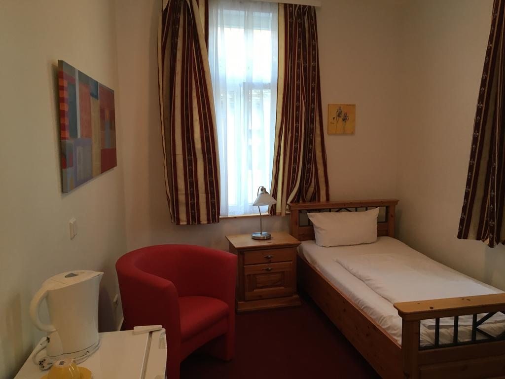 Pension Draiser Hof Майнц Экстерьер фото