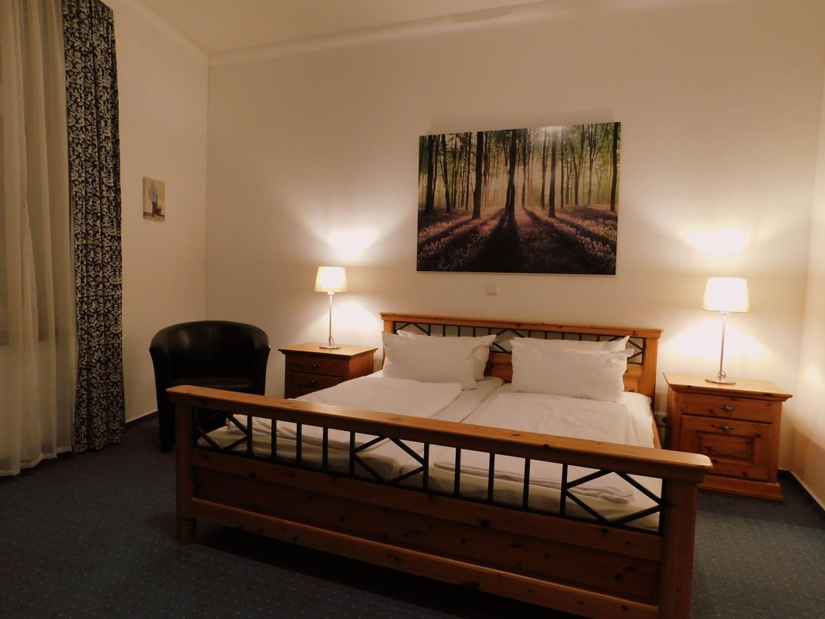 Pension Draiser Hof Майнц Экстерьер фото