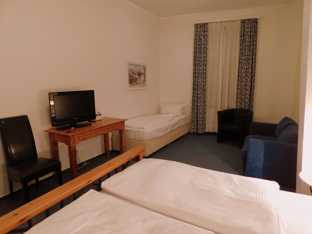 Pension Draiser Hof Майнц Экстерьер фото