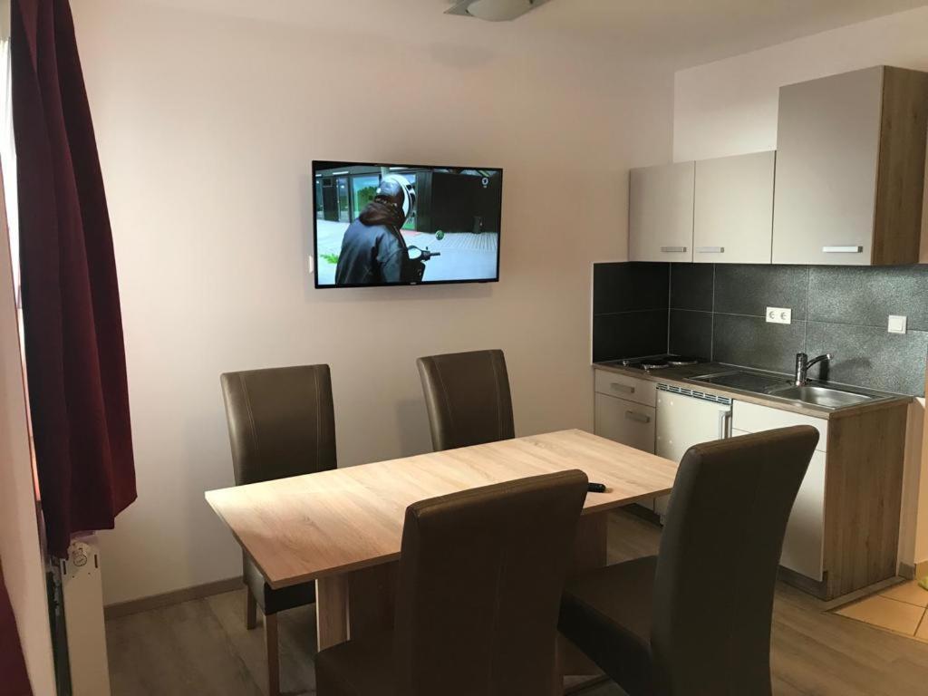 Pension Draiser Hof Майнц Экстерьер фото