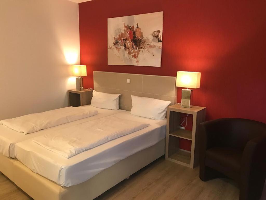 Pension Draiser Hof Майнц Экстерьер фото